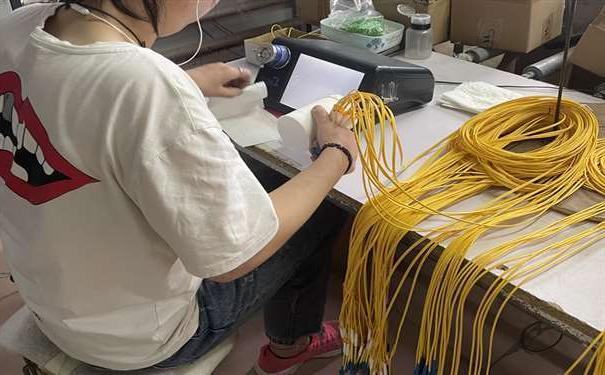 济南市网络工程中几种常用的光纤连接器